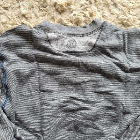 Lululemon Shirt - Picture 5 of 5